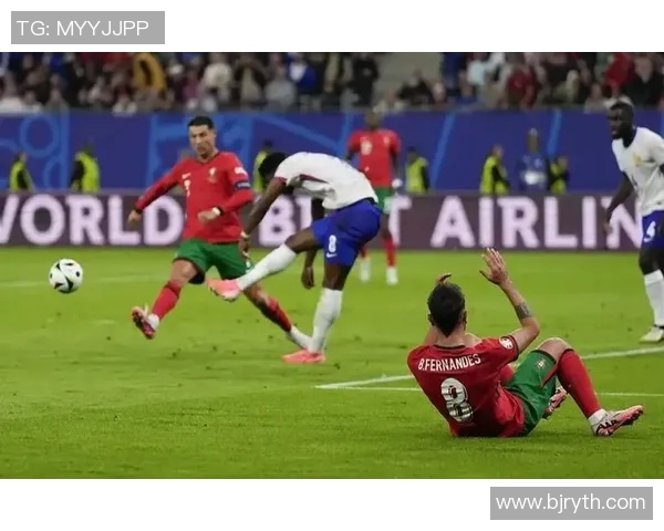 2012年欧洲杯半决赛西班牙与葡萄牙的激烈对决与点球大战回顾 2012年欧洲杯半决赛西班牙与葡萄牙的激烈对决与点球大战回顾